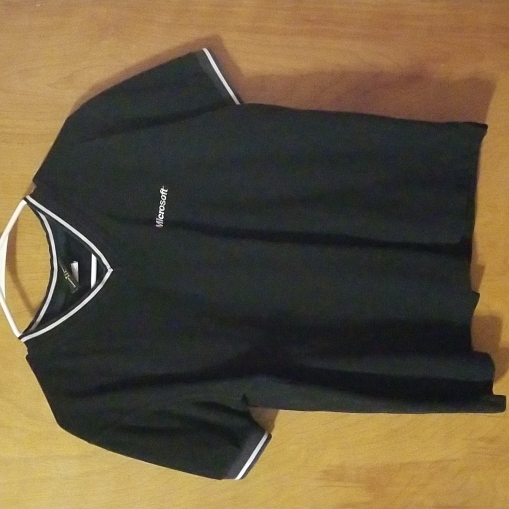 Microsoft Shirt Size XLarge: A